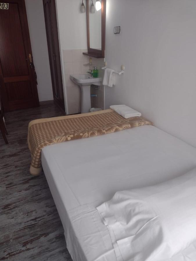 Pension San Isidro Madrid Buitenkant foto